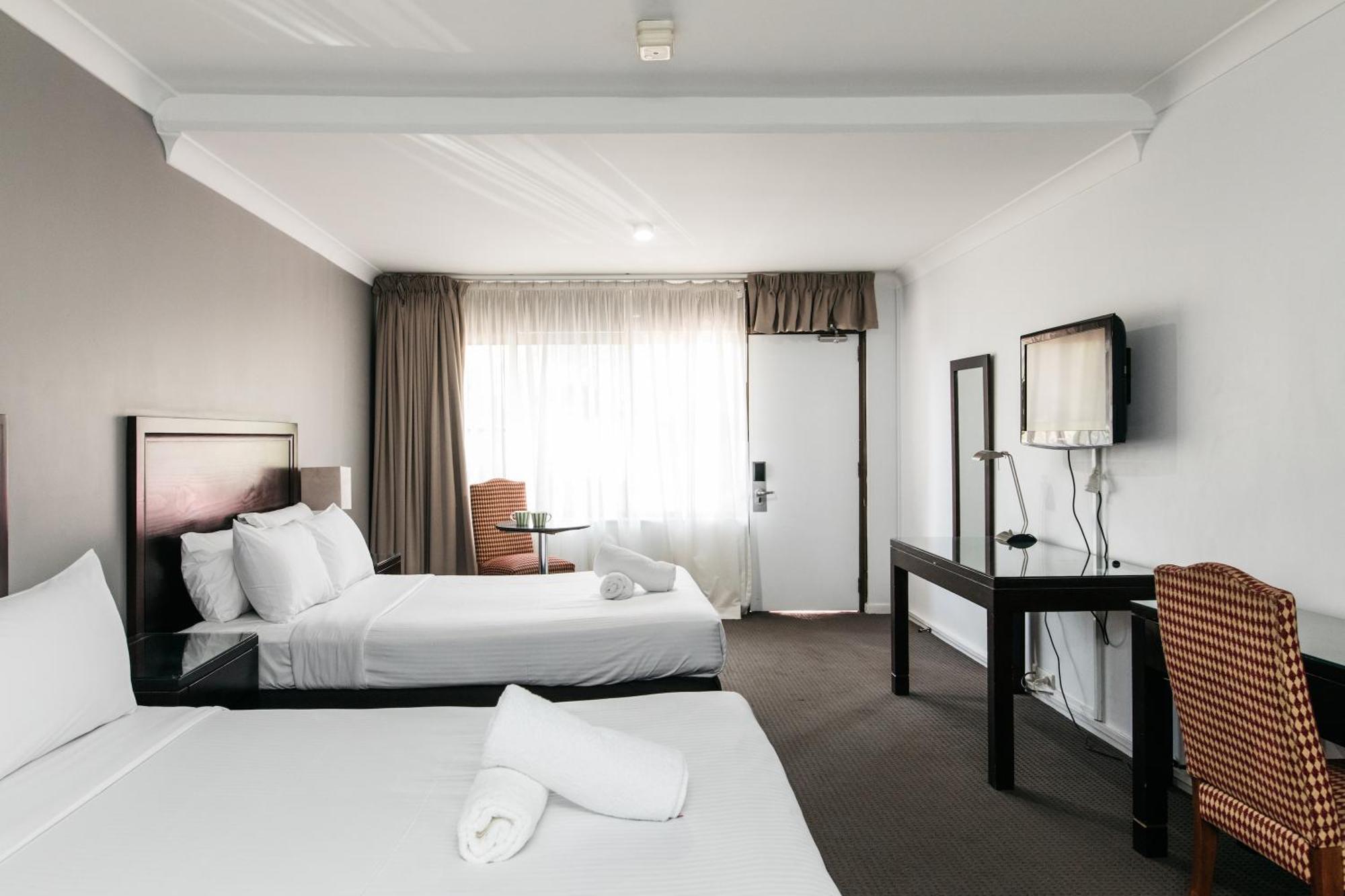 Checkers Resort Terrey Hills Exterior foto